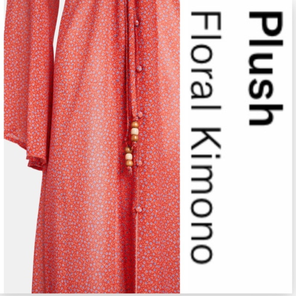 🌟Kimono in Red Floral Small - Picture 2 of 16